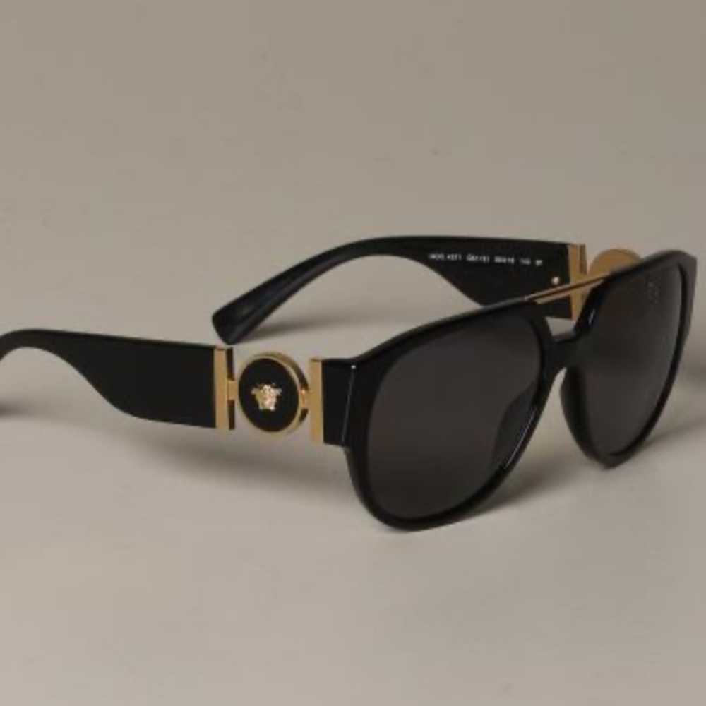 Versace Sunglasses like new!! NO Box